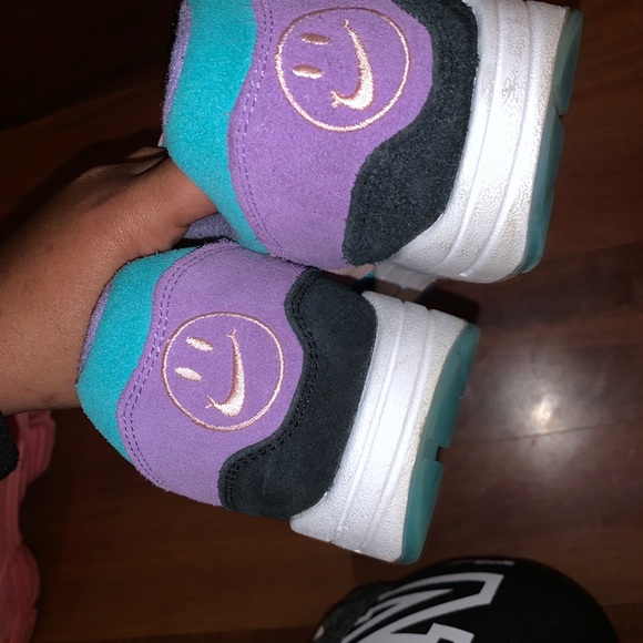 Nike Air Max 1 - Picture 3 of 3